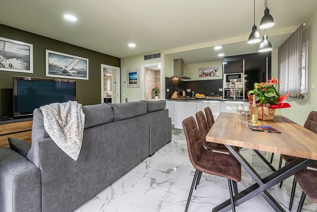 5 Stelle Piscina, Jacuzzi, Wifi - 2 Min Dal Mare Miami Playa Exterior foto