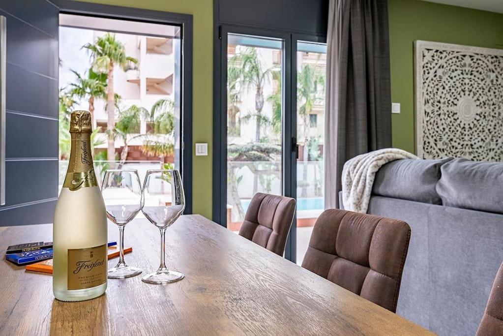 5 Stelle Piscina, Jacuzzi, Wifi - 2 Min Dal Mare Miami Playa Exterior foto