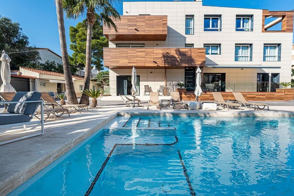 5 Stelle Piscina, Jacuzzi, Wifi - 2 Min Dal Mare Miami Playa Exterior foto